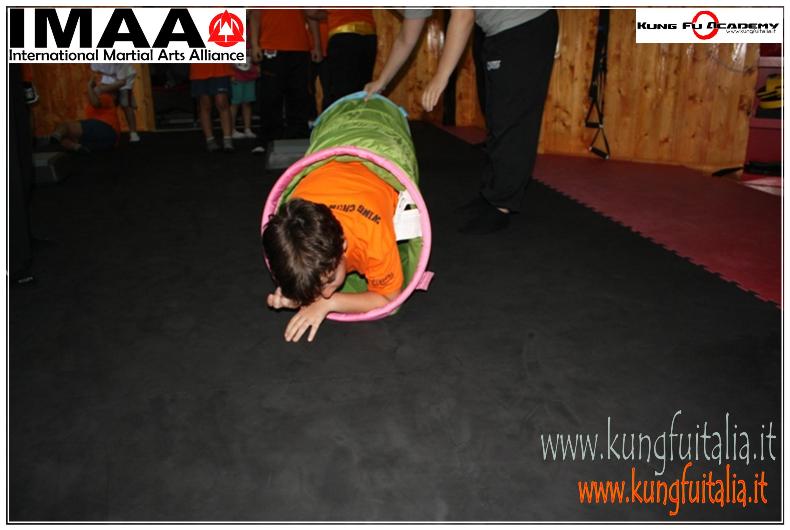 www.kungfuitalia.it accademia di kung fu academy caserta di Sifu Salvatore Mezzone scuola IMAA wing tjun chun tsun difesa personale festa bambini chi (39)
